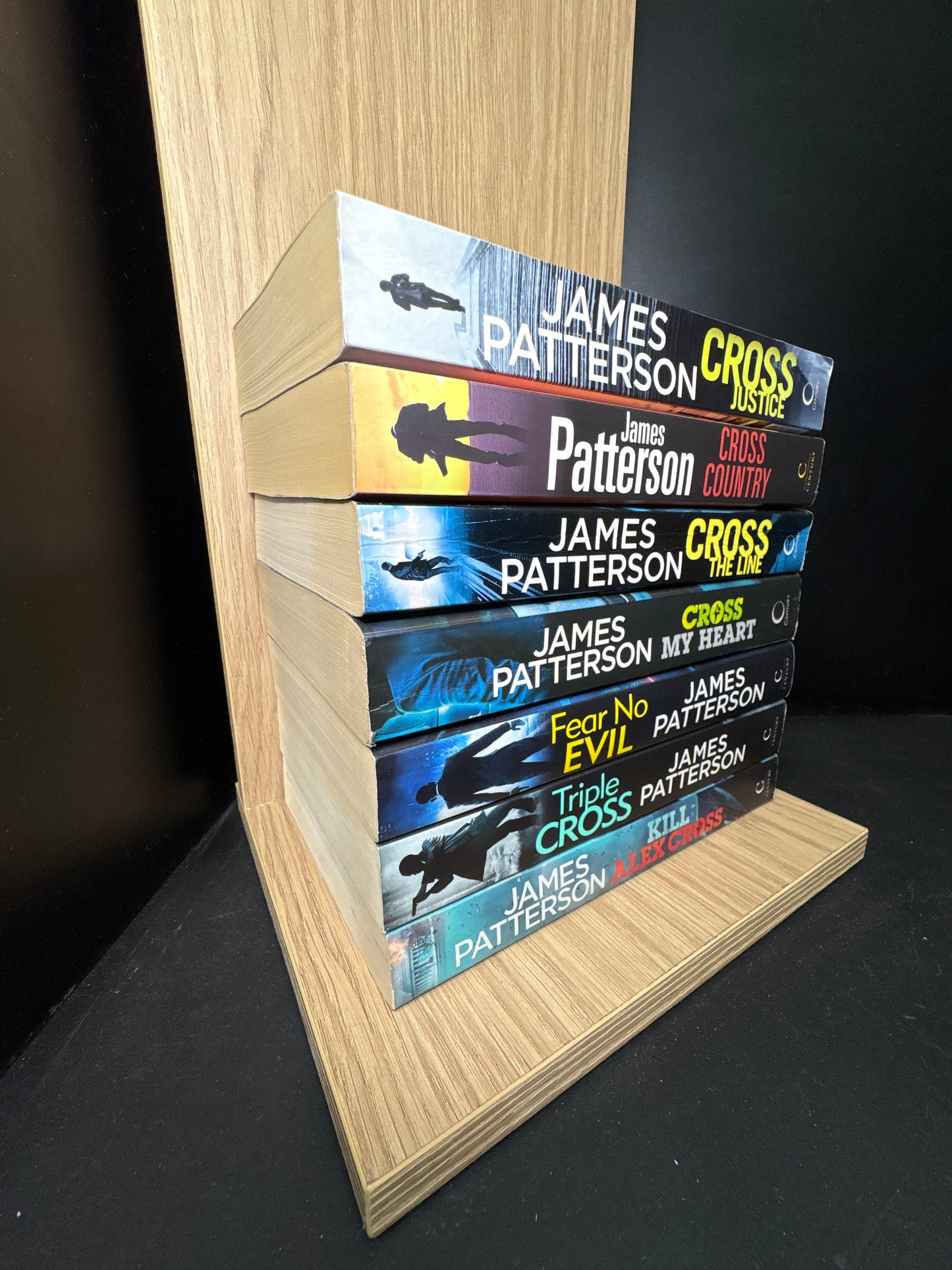 PATTERSON, James 'Alex Cross' Series - Bundle of 7 Assorted Titles (Min. fair condition)