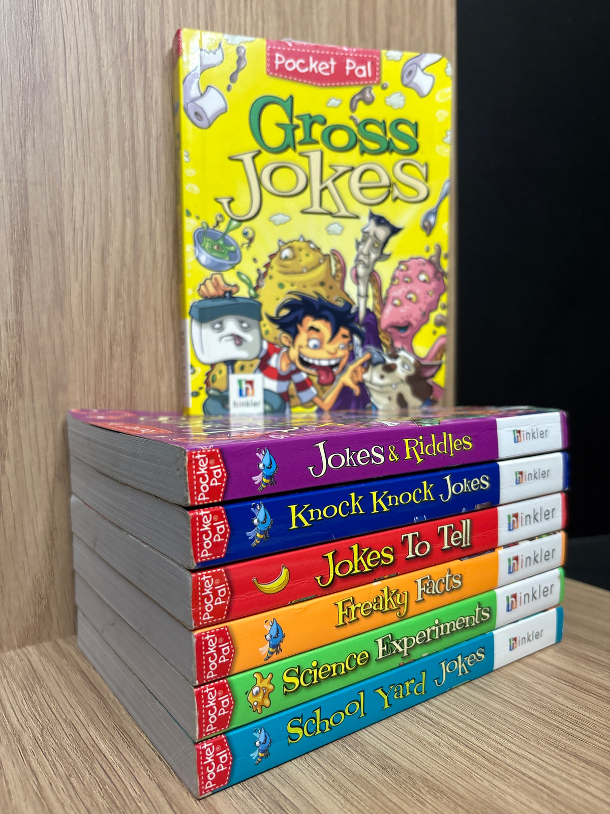 HINKLER Pocket Pal Jokes Assorted Standalone Titles Bundle of 7 (Min. good condition)