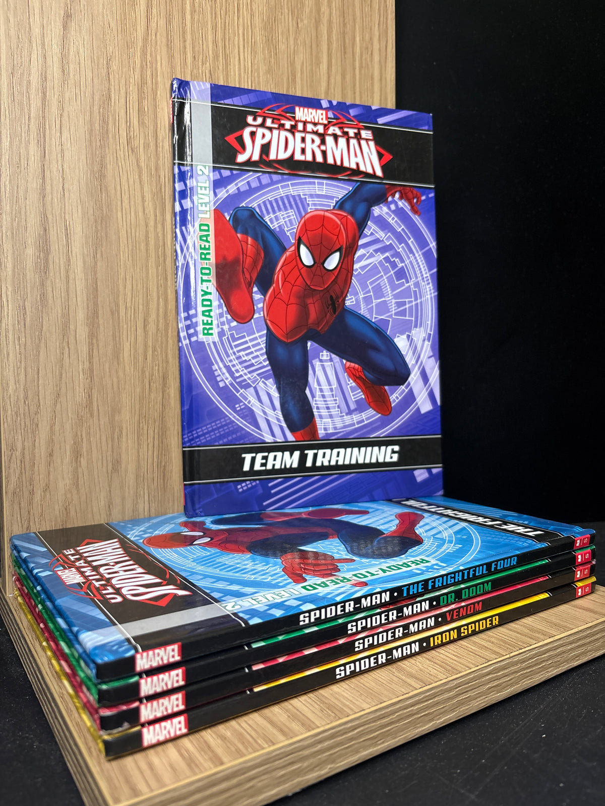 MARVEL 'Ultimate Spiderman' Ready to Read Level 2 Bundle of 5 (Min. fair condition)