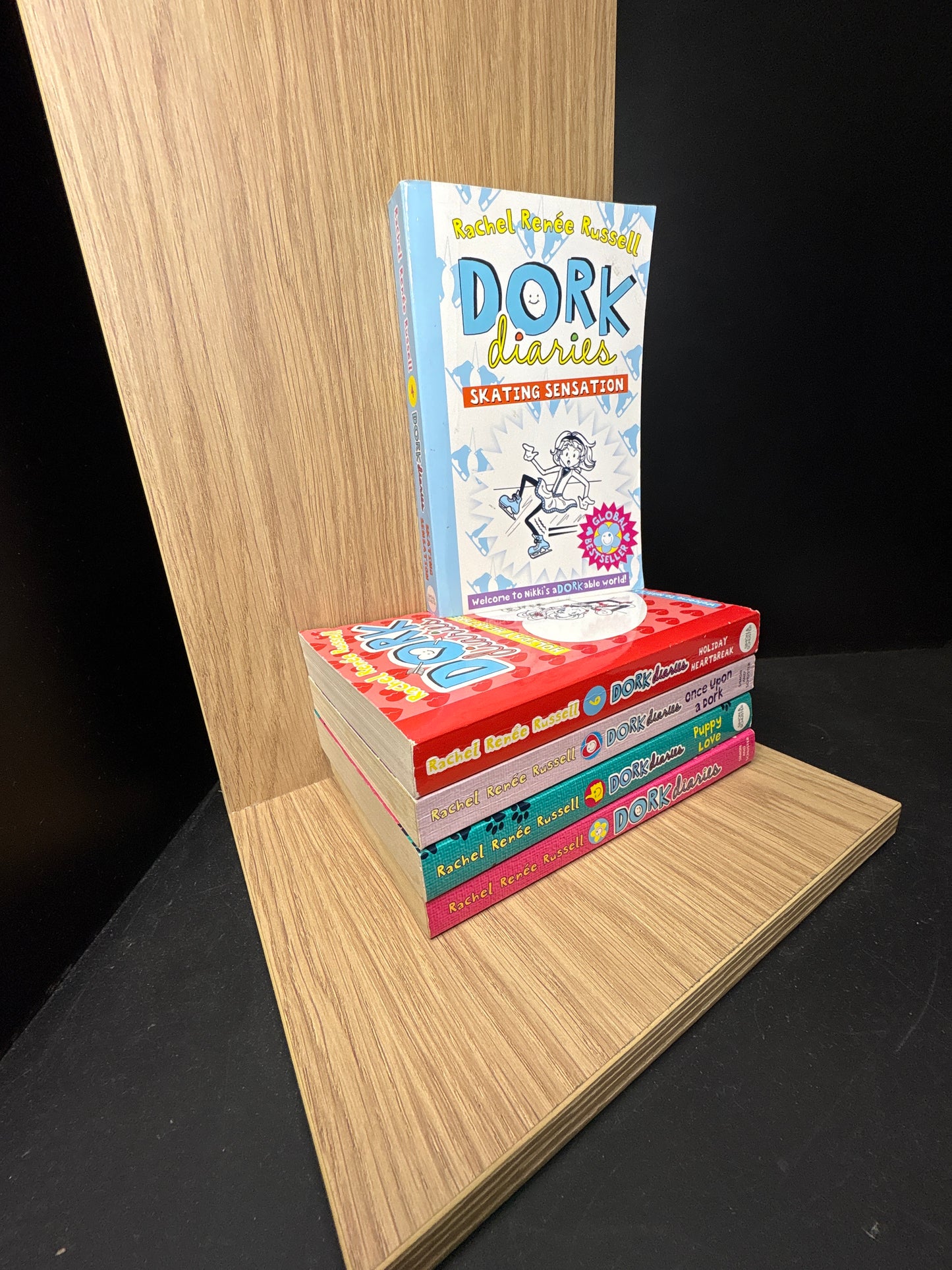 RUSSELL, Rachel Renee - Bundle of 5 - Assorted Titles in Dork Diaries Series (Min. good condition)