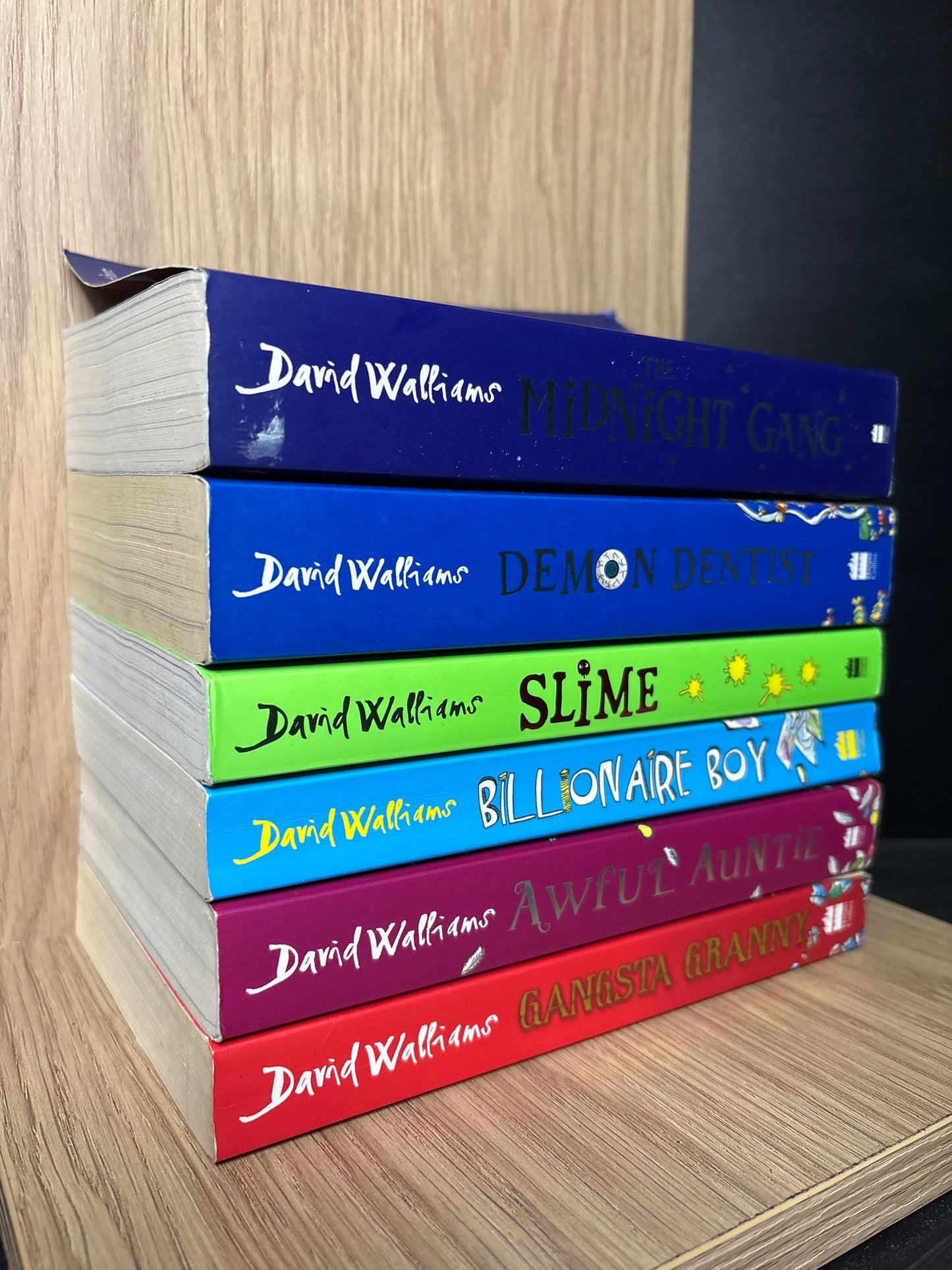 WALLIAMS, David Assorted Titles Bundle of 6 (Min. fair condition)