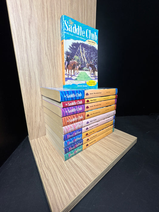 BRYANT, Bonnie - Bundle of 10 Saddle Club Titles (Min. good condition)