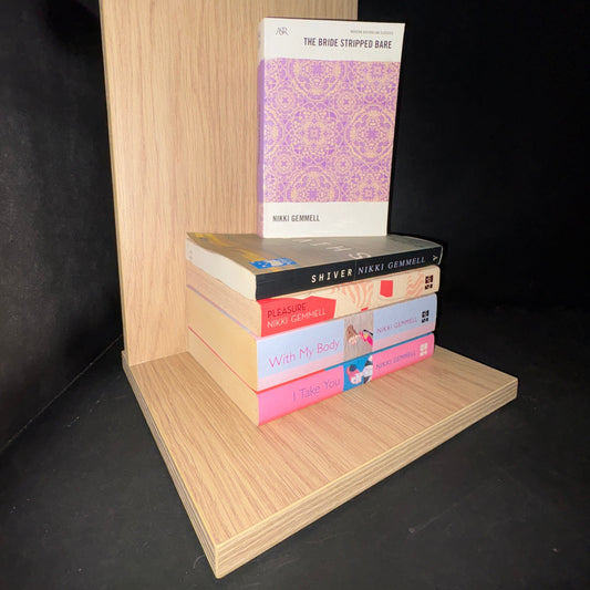 GEMMELL, Nikki - Bundle of 5 - Assorted Titles (Min. fair condition)