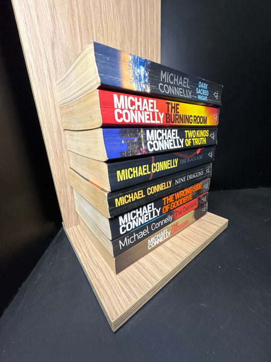 CONNELLY, Michael - Bundle of 8 - Selected Titles in Harry Bosch Series (Min. fair condition)