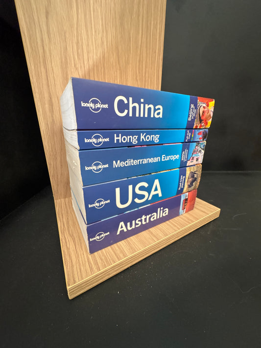 LONELY PLANET Travel guides - Bundle of 5 - assorted locations (min. fair condition)