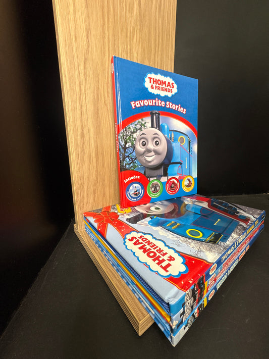 THOMAS & FRIENDS - Bundle of 5 Titles (Min. good condition)