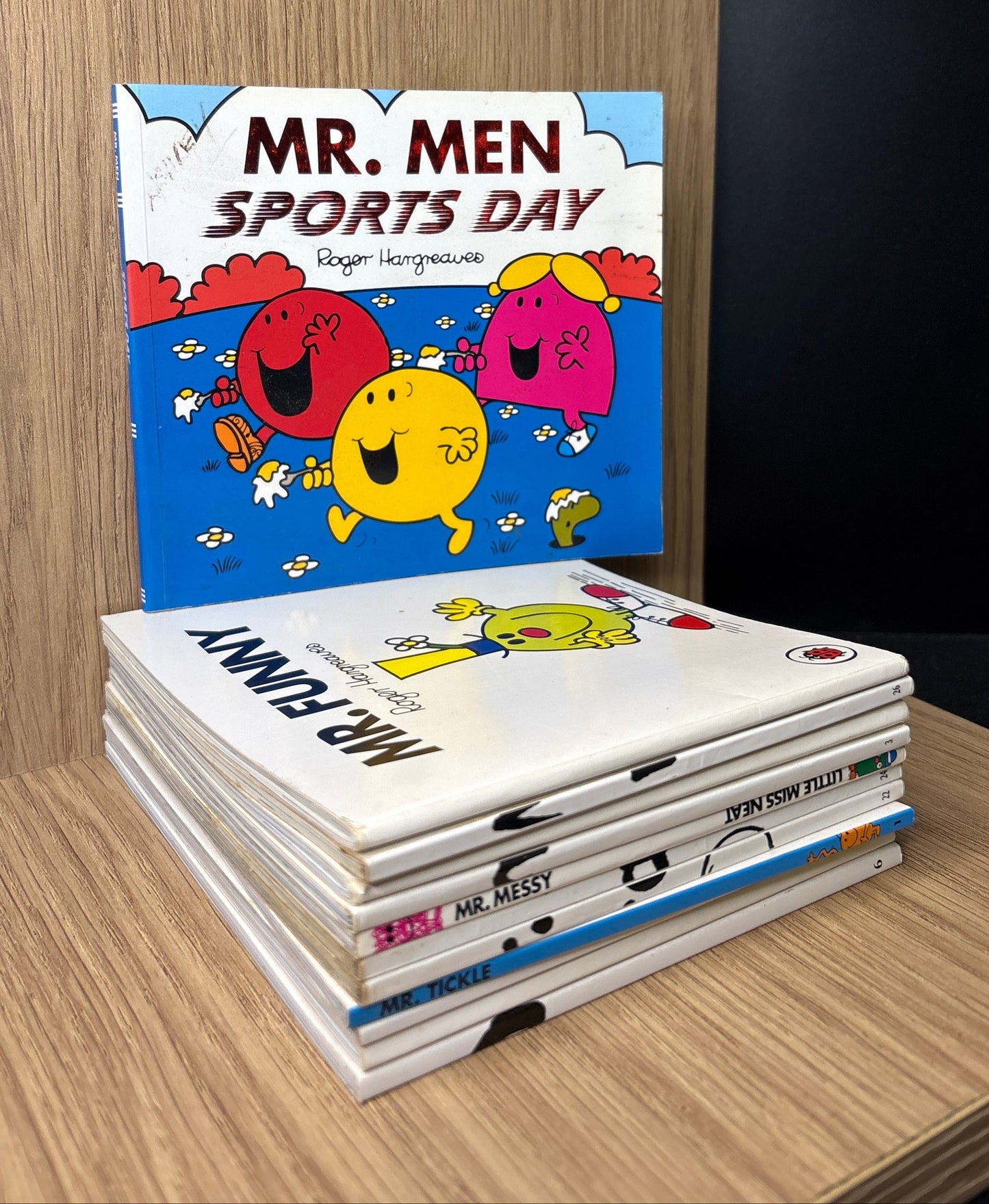 HARGREAVES, Roger 'Mr Men' Series Assorted Titles Bundle of 12 (Min. fair condition)