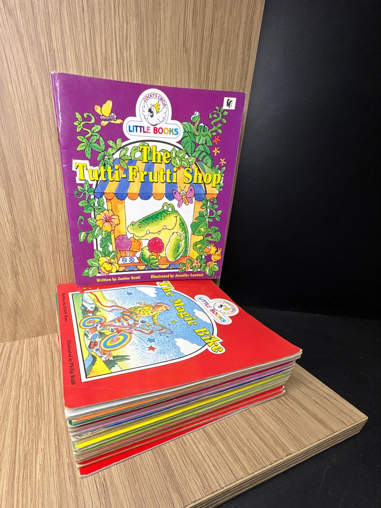 COCKY'S CIRCLE Little Books - Bundle of 16 - Assorted Titles (Min. fair condition)