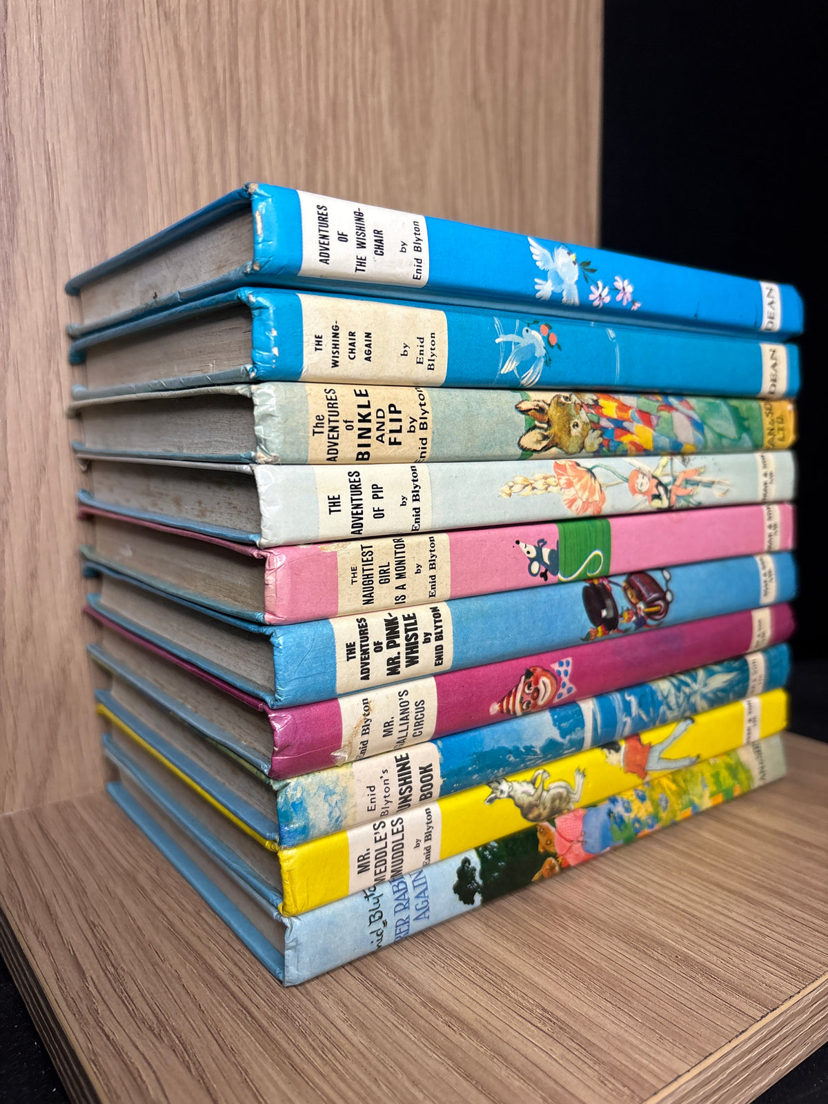 BLYTON, Enid Assorted Standalone Titles Bundle of 10 (Min. fair condition)