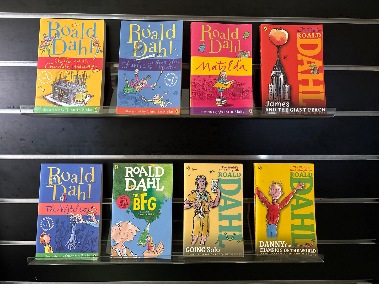 DAHL, Roald - Bundle of 8 - Assorted Standalone Titles (Min. good condition)