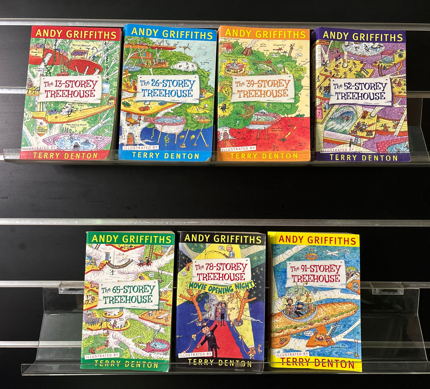 GRIFFITHS, Andy - Bundle of 7 - Books 1-7 in Treehouse Series (Min. fair condition)