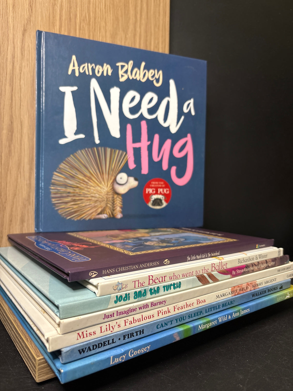 KIDS PICTURE BOOKS Assorted Standalone Titles Various Authors Bundle of 8 (Min. fair condition)
