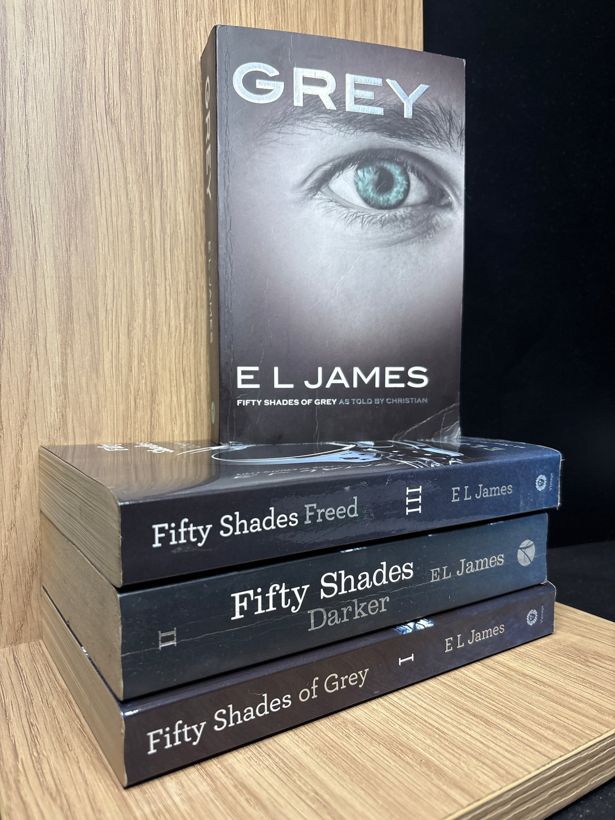 JAMES, E L 'Fifty Shades of Grey' #1-3 + 'Grey' Bundle of 4 (Min. good condition)
