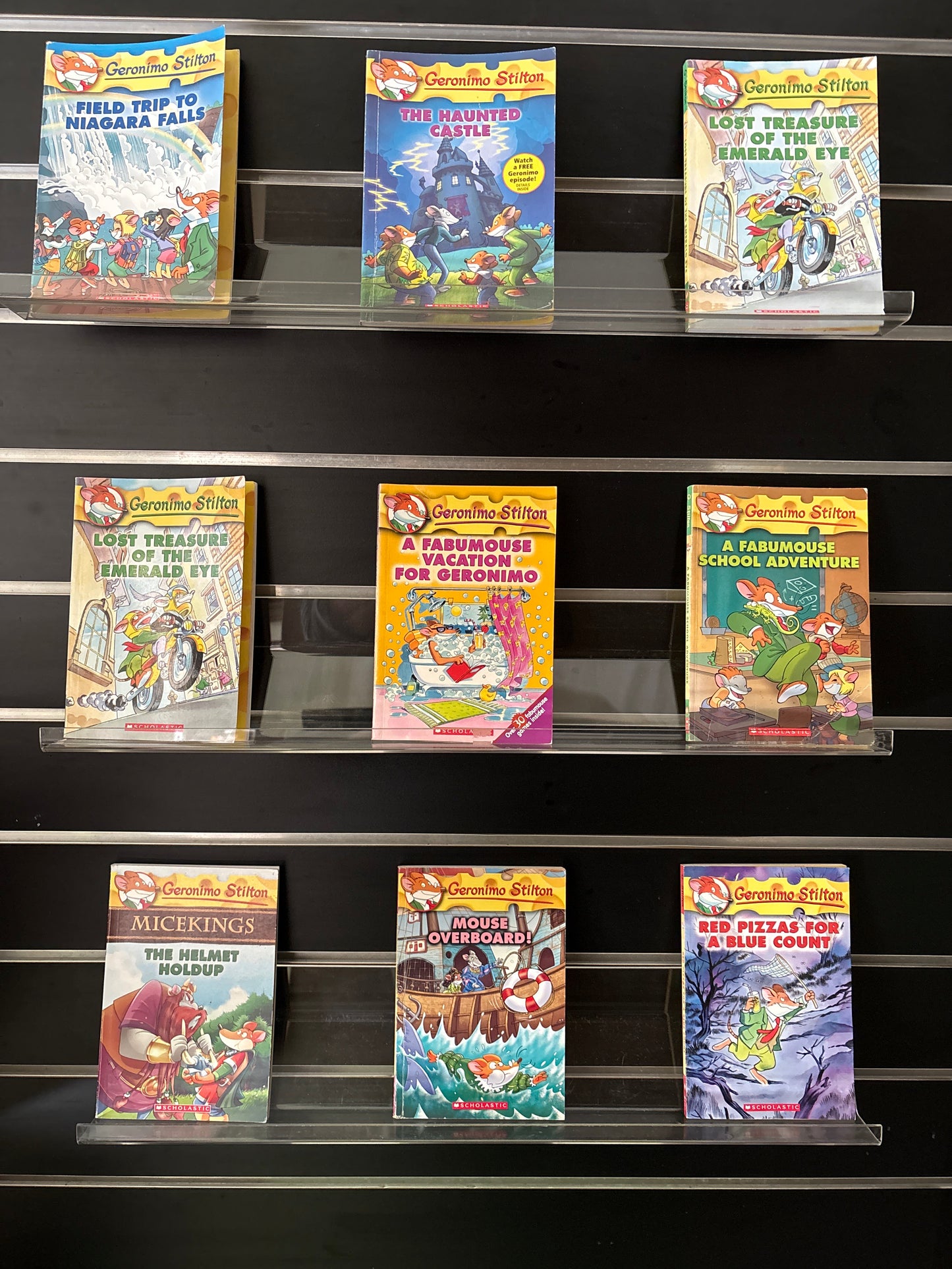 GERONIMO STILTON - Bundle of 9 - Assorted Titles (Min. fair condition)