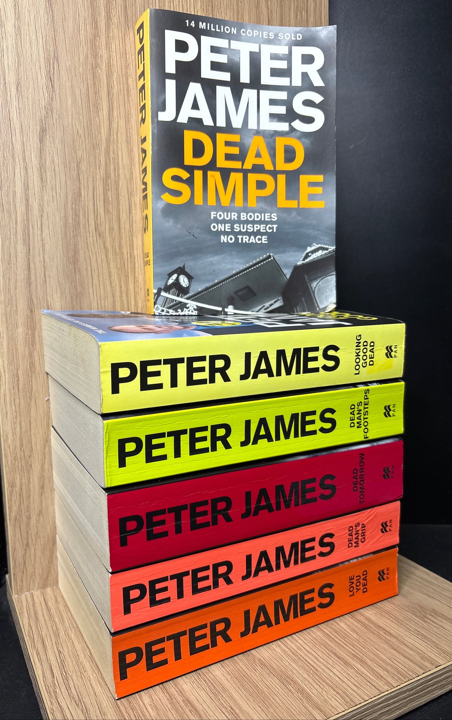 JAMES, Peter 'Roy Grace' Series Assorted Titles Bundle of 6 (min. good condition)