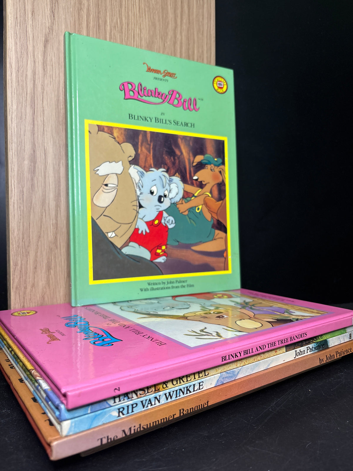 KIDS CLASSIC STORYBOOKS Assorted Standalone Titles Various Authors Bundle of 5 (Min. fair condition)