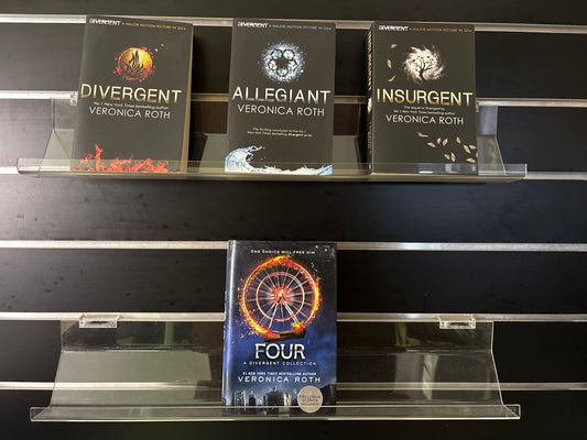 ROTH, Veronica - Bundle of 4 - Divergent Trilogy & Bonus Book (Min. good condition)
