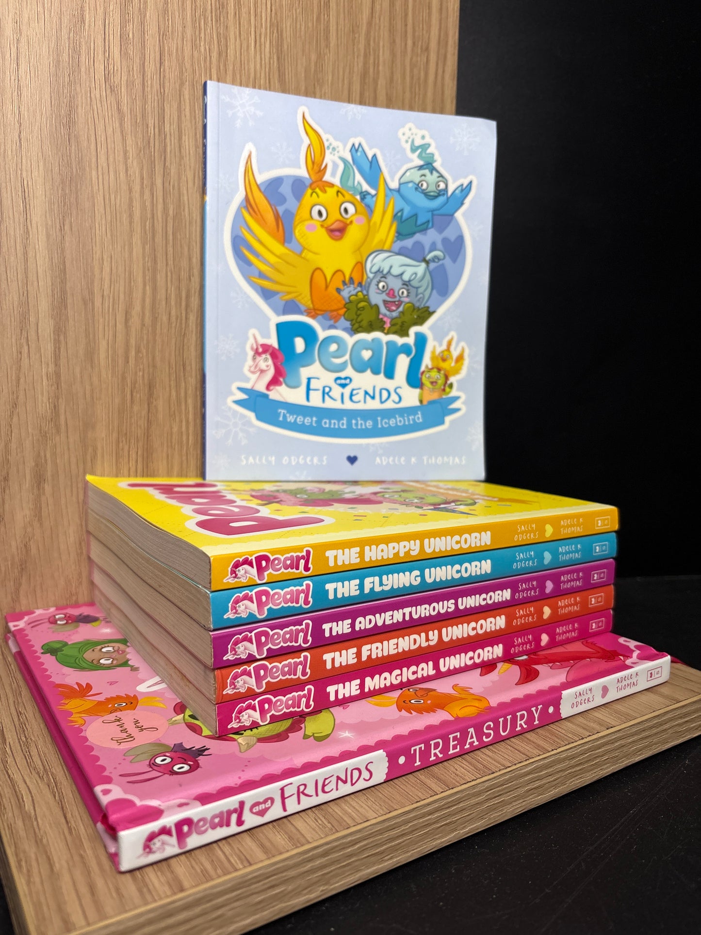 ODGERS, Sally 'Pearl Unicorn' Series Assorted Standalone Titles Bundle of 7 (Min. fair condition)