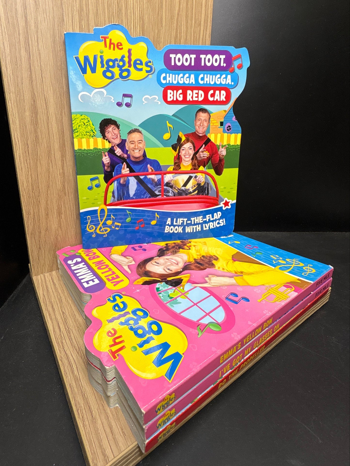 THE WIGGLES 'Lift the Flap': Bundle of 4 AssortedTitles (Min. fair condition)