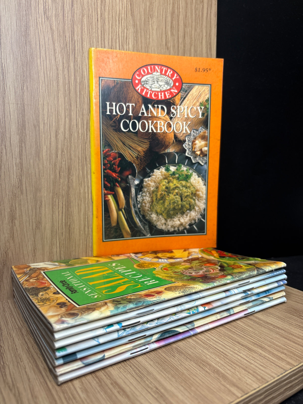 FAMILY CIRCLE Assorted Standalone Cookbooks Bundle of 8 (Min. fair condition)