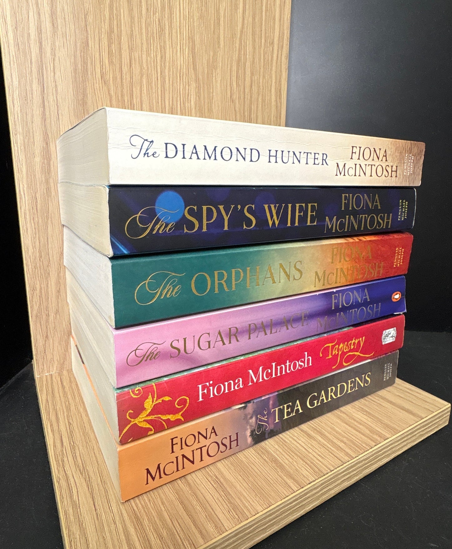 McINTOSH, Fiona Standalone Titles Bundle of 6 (Min. good condition)