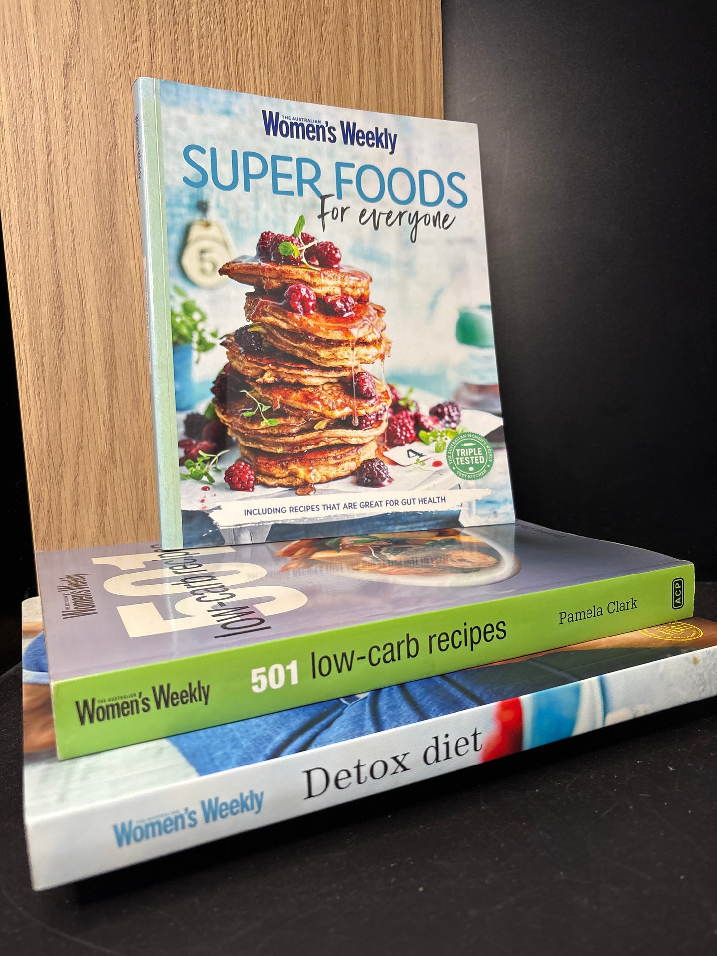 HEALTHY COOKBOOKS Assorted Titles Bundle of 3 (Min. Fair condition)
