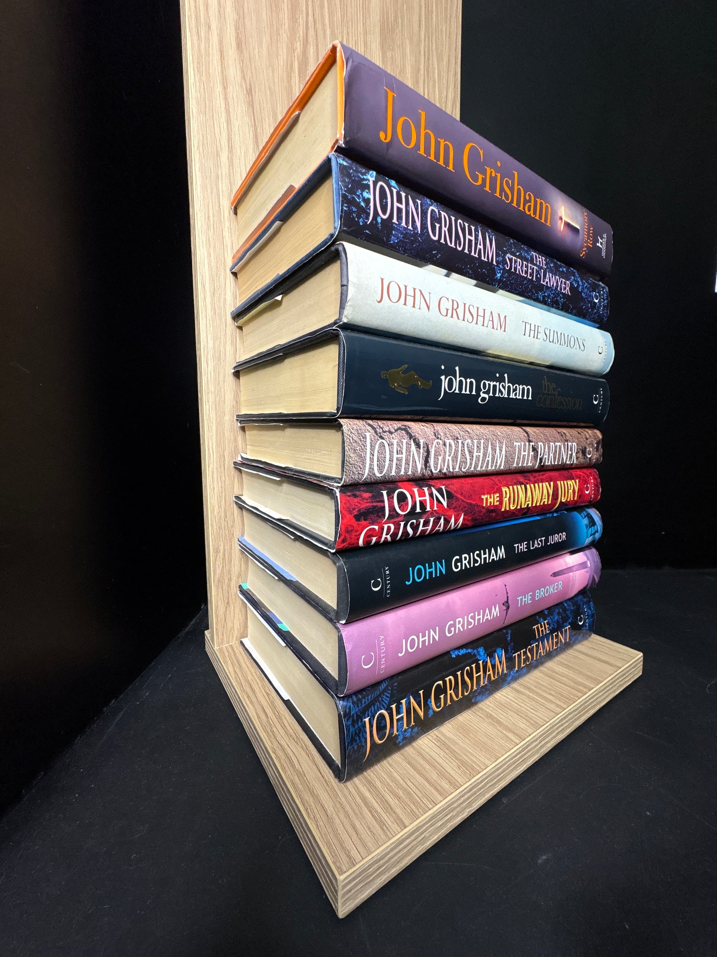 GRISHAM, John Bundle of 9 Standalone titles (Min fair condition)