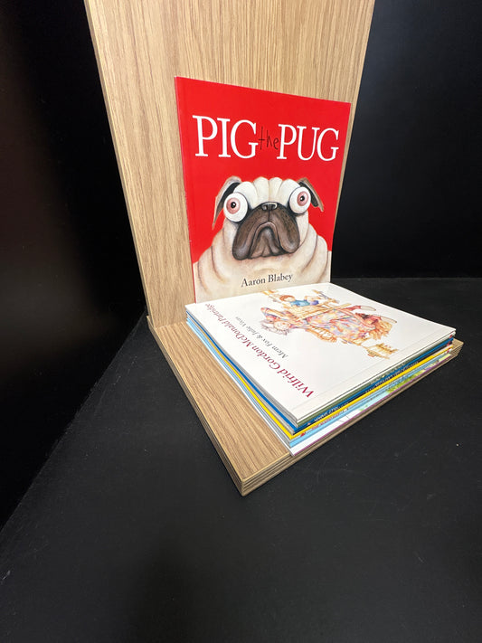 SELECTION of New Reader PICTURE Books - Bundle of 10 - Assorted Authors (Min. good condition)