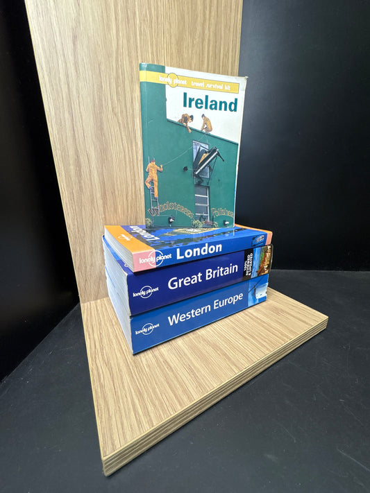 LONELY PLANET - Bundle of 4 - Assorted Travel Guides (Min. fair condition)