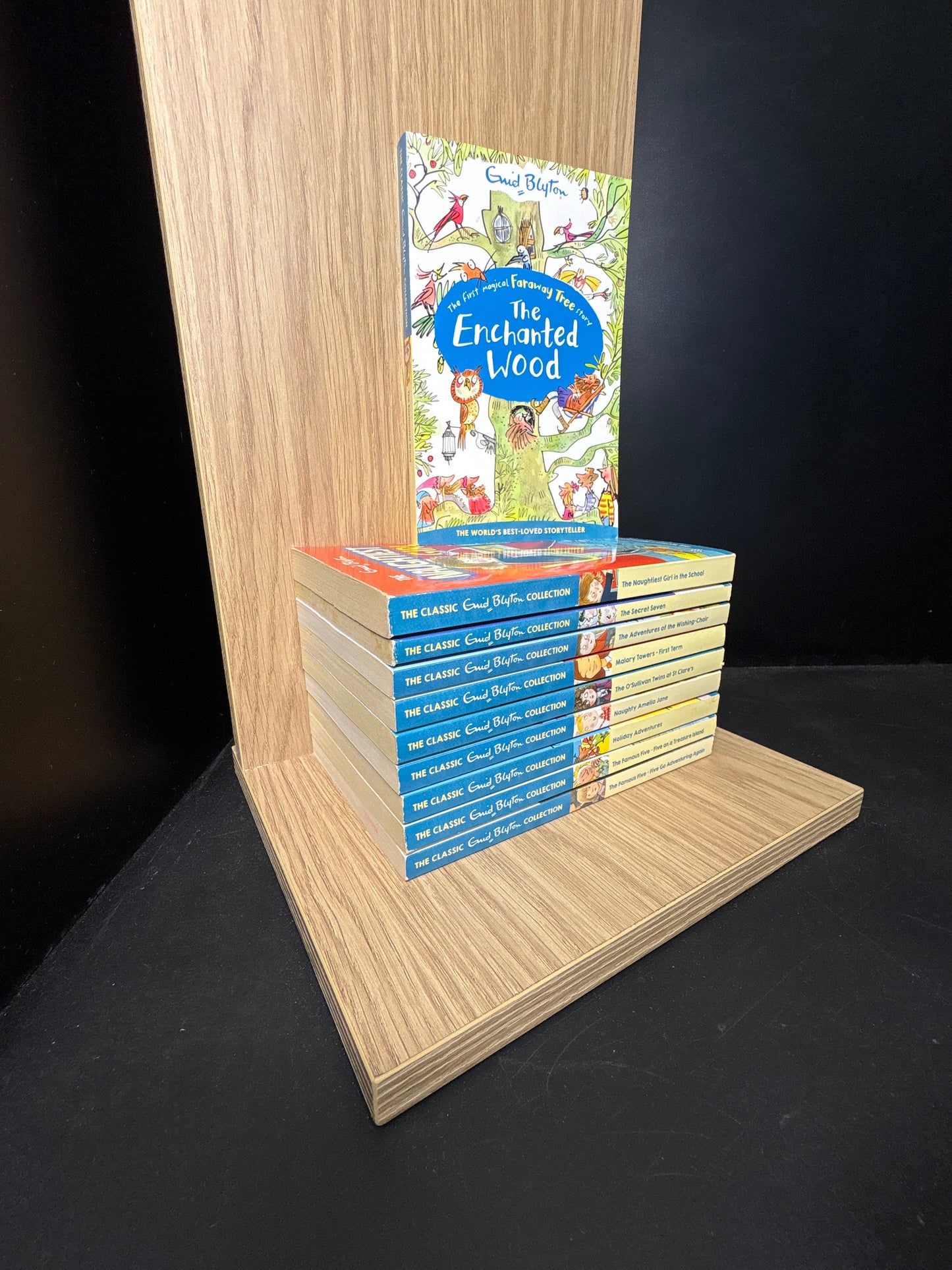 BLYTON, Enid - Bundle of 10 - Assorted Titles (Min. fair condition)