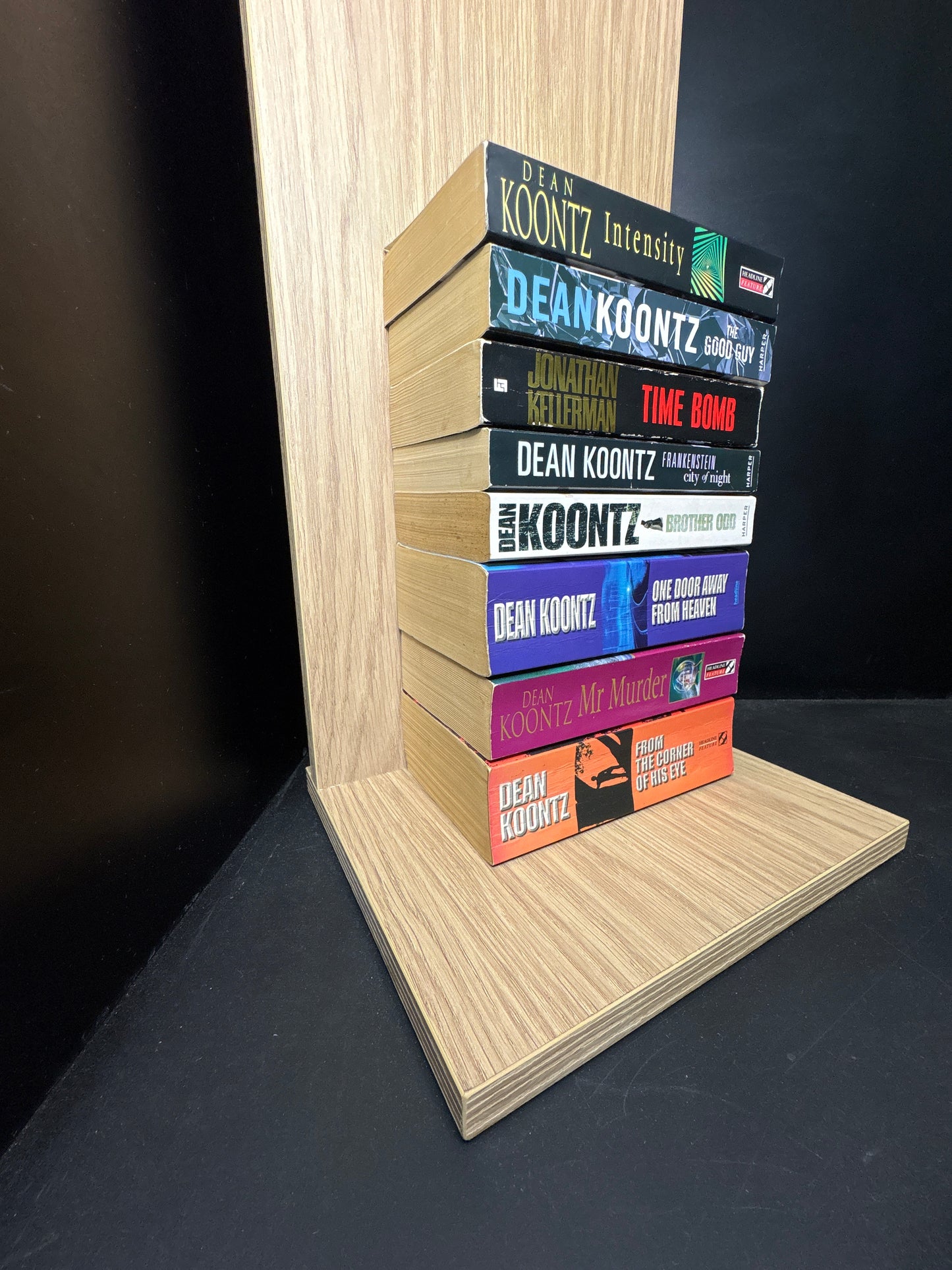 KOONTZ, Dean - Bundle of 8 - Assorted Standalone Titles (Min. fair condition)
