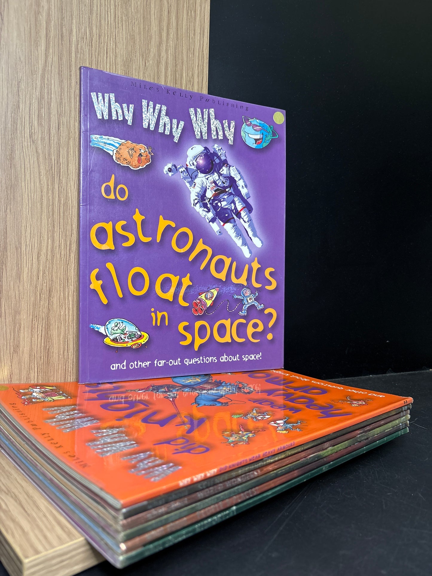 KELLY, Miles 'Q&A' Series Assorted Titles Bundle of 7 (Min. fair conditions)