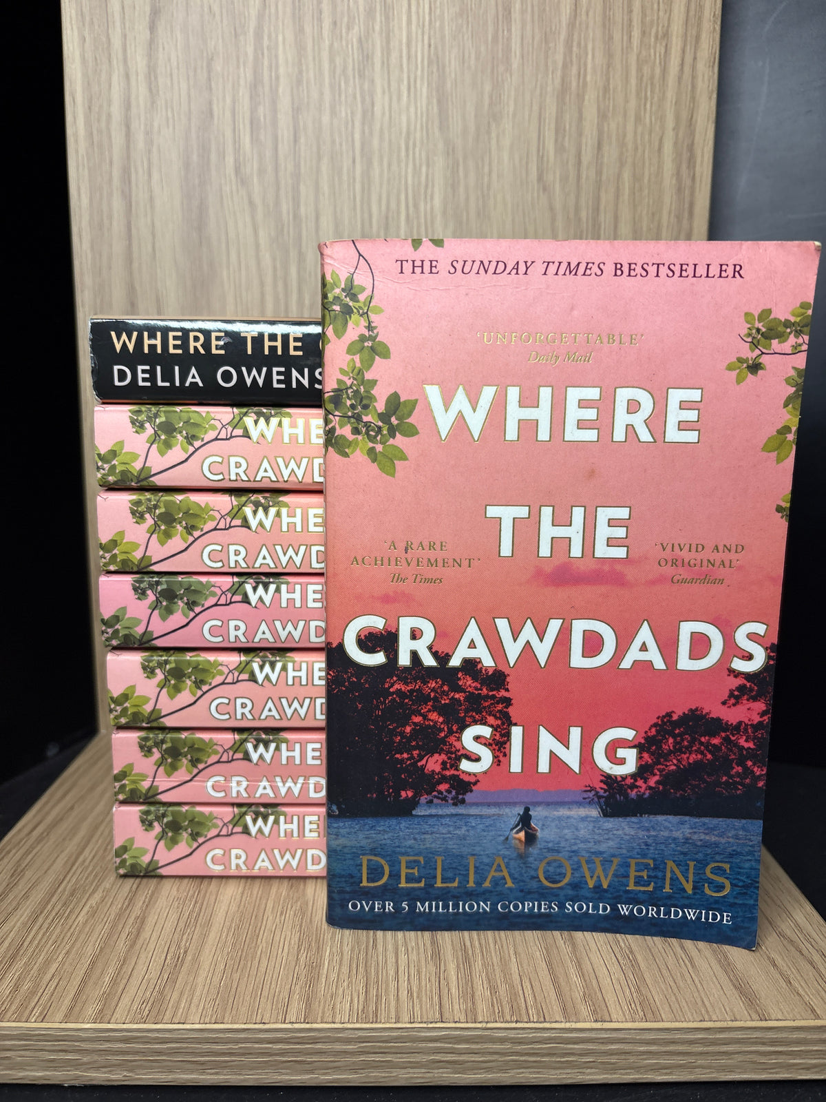 Book Club 8 Pack: OWENS, Delia 'Where The Crawdads Sing' Medium Paperback Editions (Min Condition: Fine)