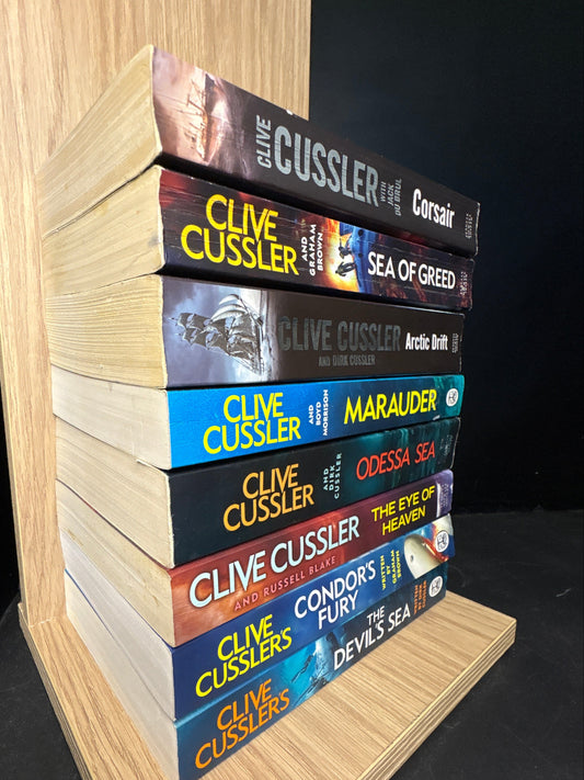 CUSSLER, Clive - Bundle of 8 Assorted Titles (Min good condition)