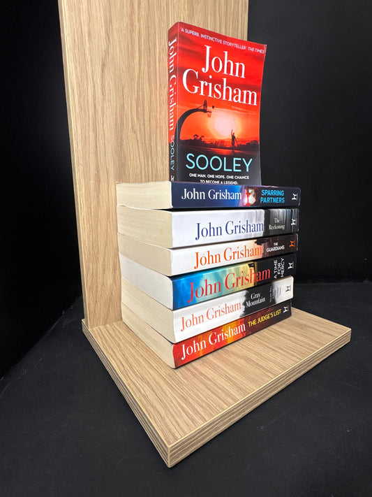 GRISHAM, John - Bundle of 7 Standalone titles (minimum good+ condition)