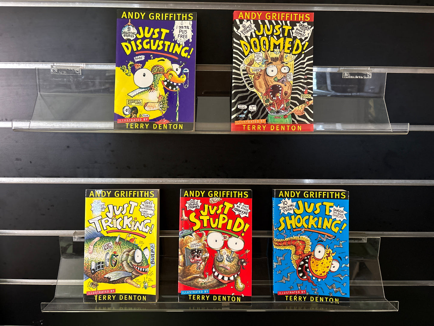 GRIFFITHS, Andy - Bundle of 5 - Selected Standalone Titles (Min. good condition)