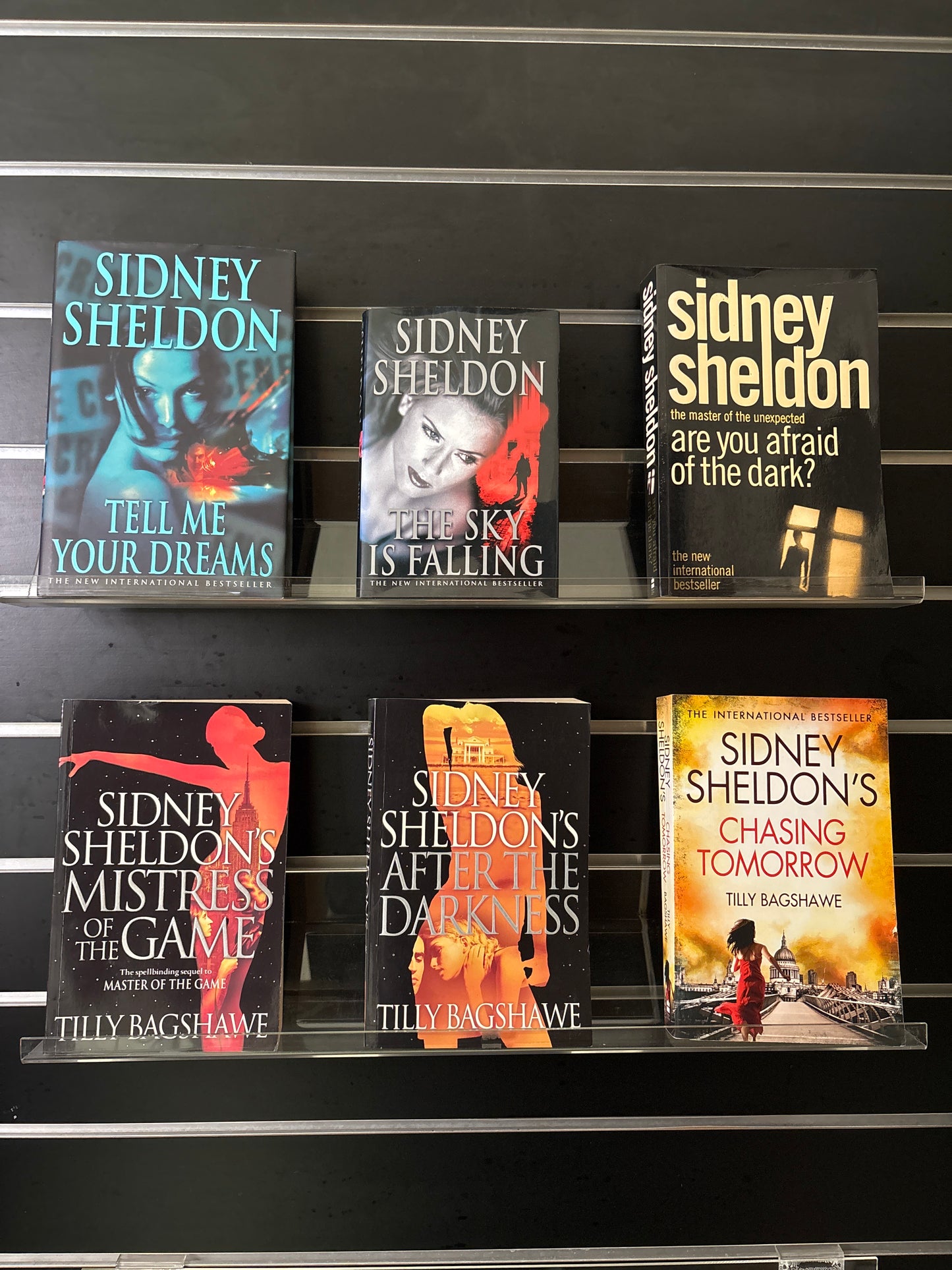 SHELDON, Sidney - Bundle of 6 - Assorted Standalone Titles (Min. good condition)