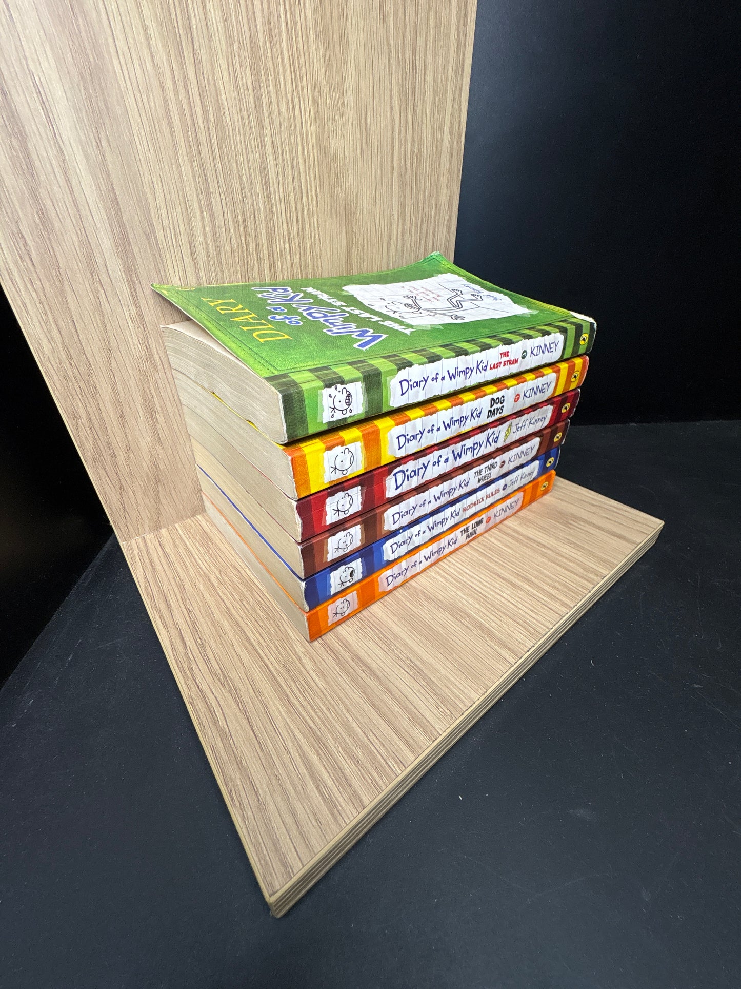KINNEY, Jeff 'Diary of a Wimpy Kid' Series Bundle of 6 Assorted Titles (Min. fair condition)