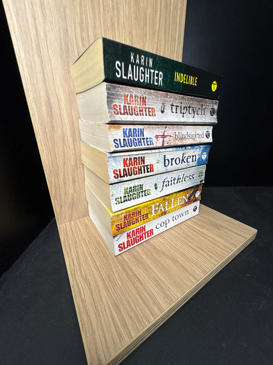 SLAUGHTER, Karin - Bundle of 7 - Assorted Titles from Various Series (Min. fair condition)