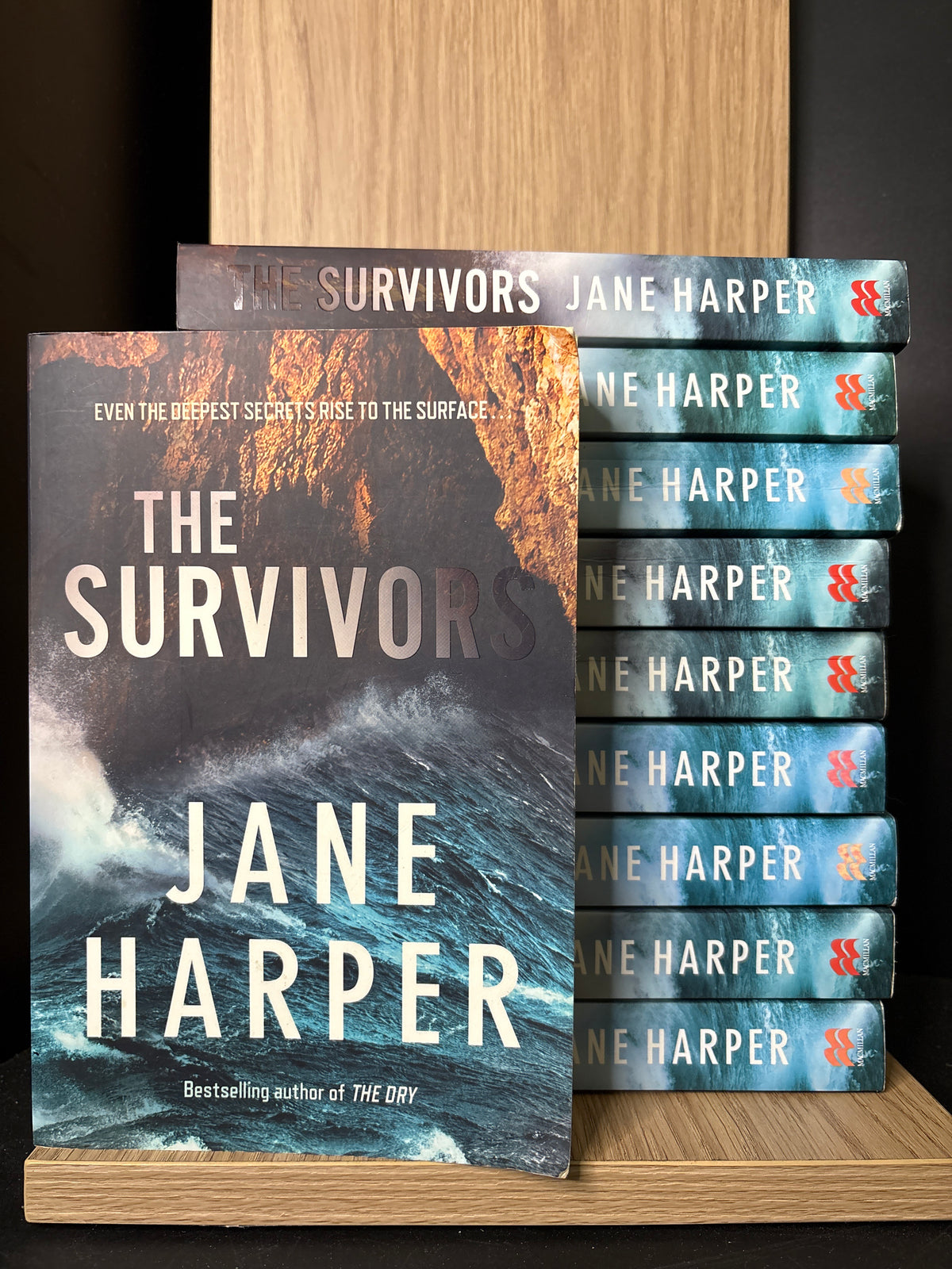 Book Club 10 Pack: HARPER, Jane 'The Survivors' Paperback Large Editions (Min Condition: Fair)