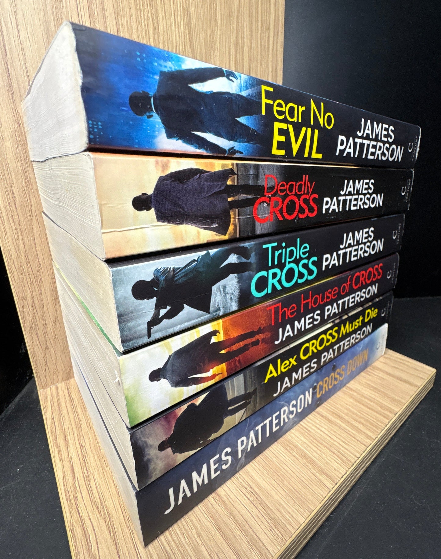 PATTERSON, James 'Alex Cross' Series Bundle of 6 Assorted Titles (Min. good condition)