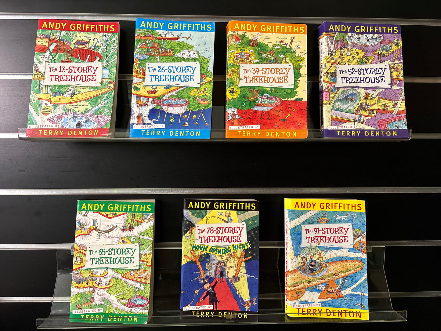 GRIFFITHS, Andy - Bundle of 7 - Books 1-7 in Treehouse Series (Min. fair condition)
