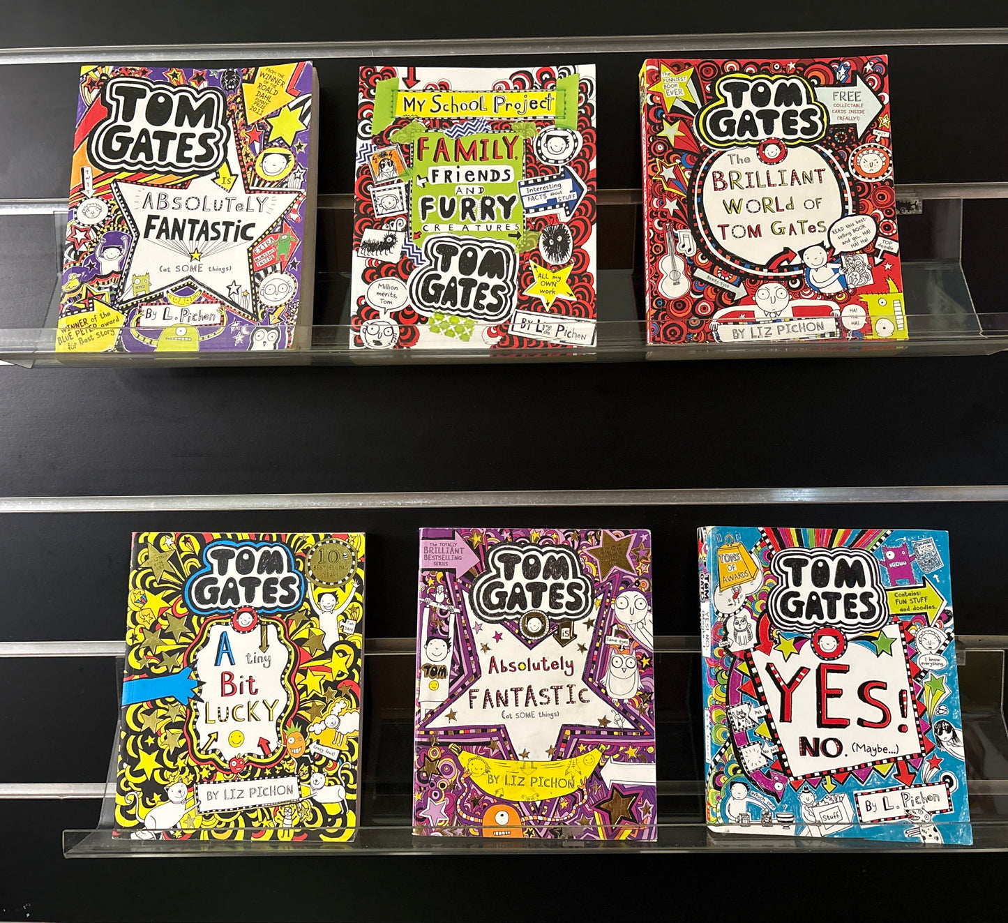 PICHON, Liz 'Tom Gates' Assorted Titles Bundle of 6 (Min. good condition)