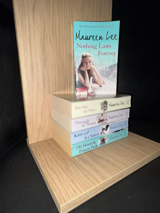 LEE, Maureen - Bundle of 5 - Assorted Titles (Min. fair condition)