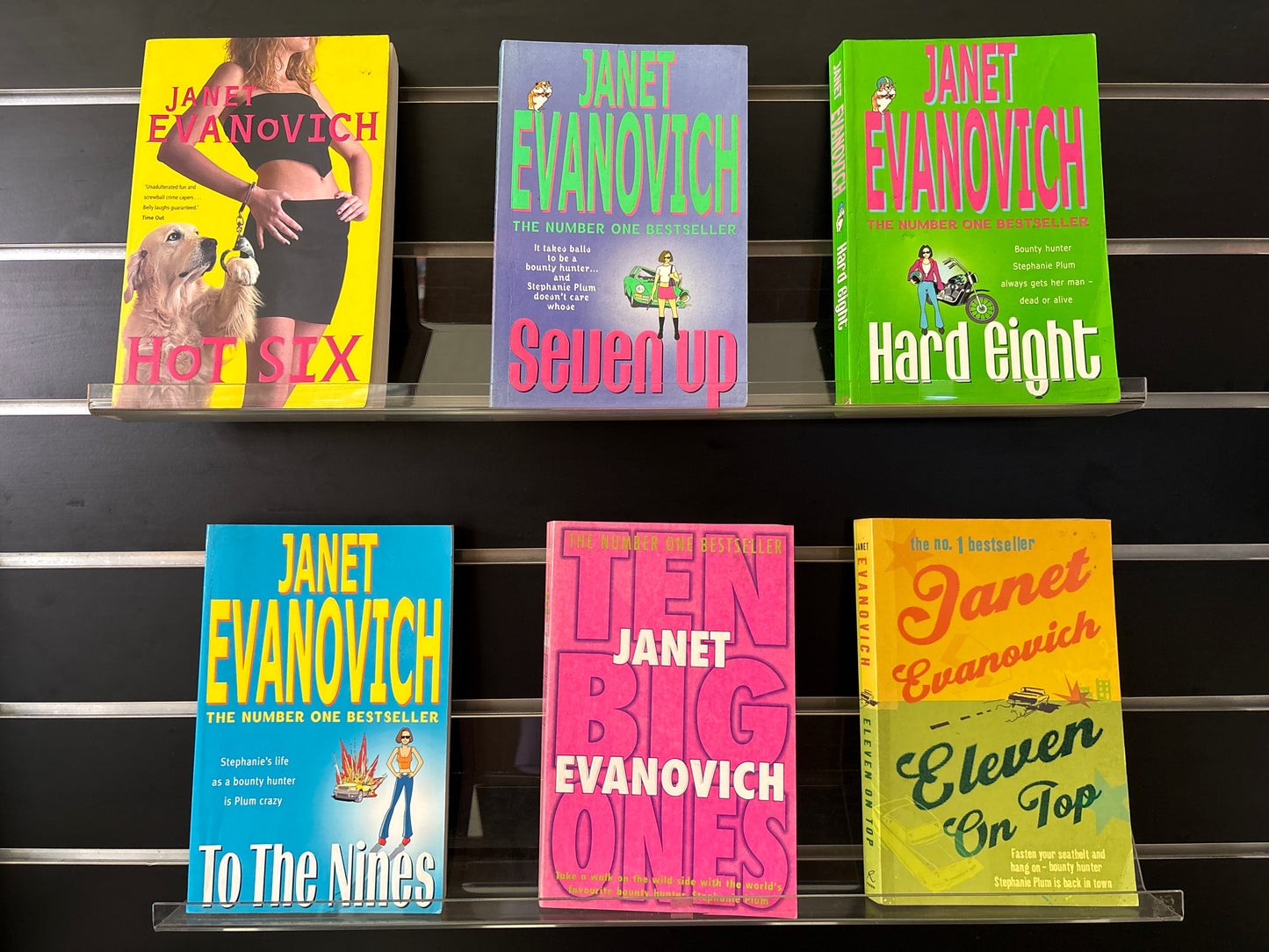 EVANOVICH, Janet: 'Stephanie Plum' Series - Bundle of 6 Books -Books #6 -11 (Min. fair condition)