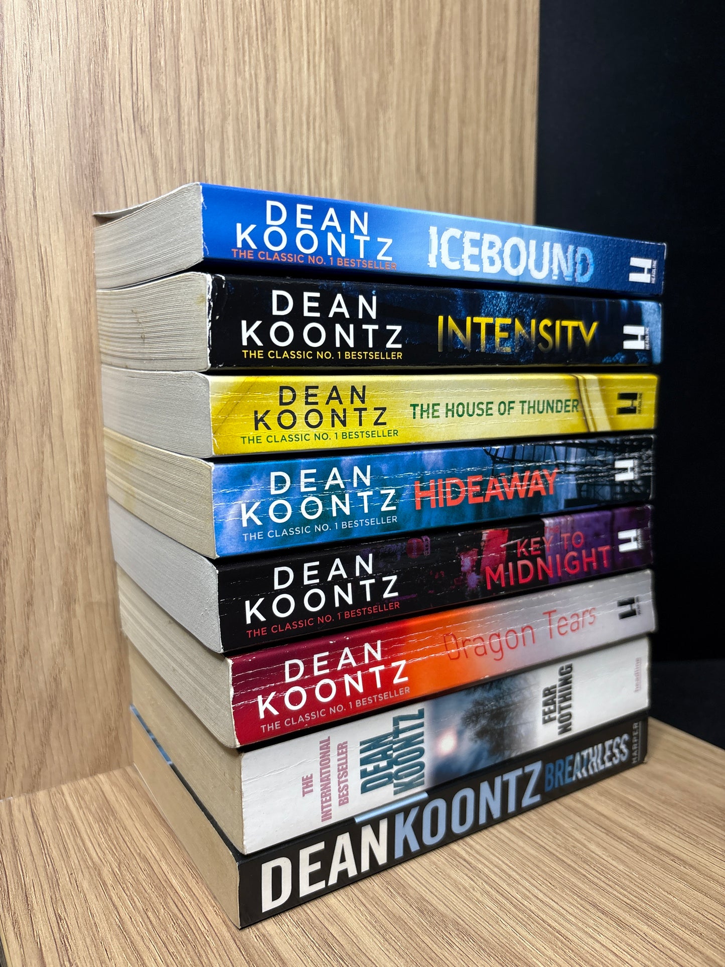 KOONTZ, Dean Assorted Standalone Titles Bundle of 8 (Min. good condition)