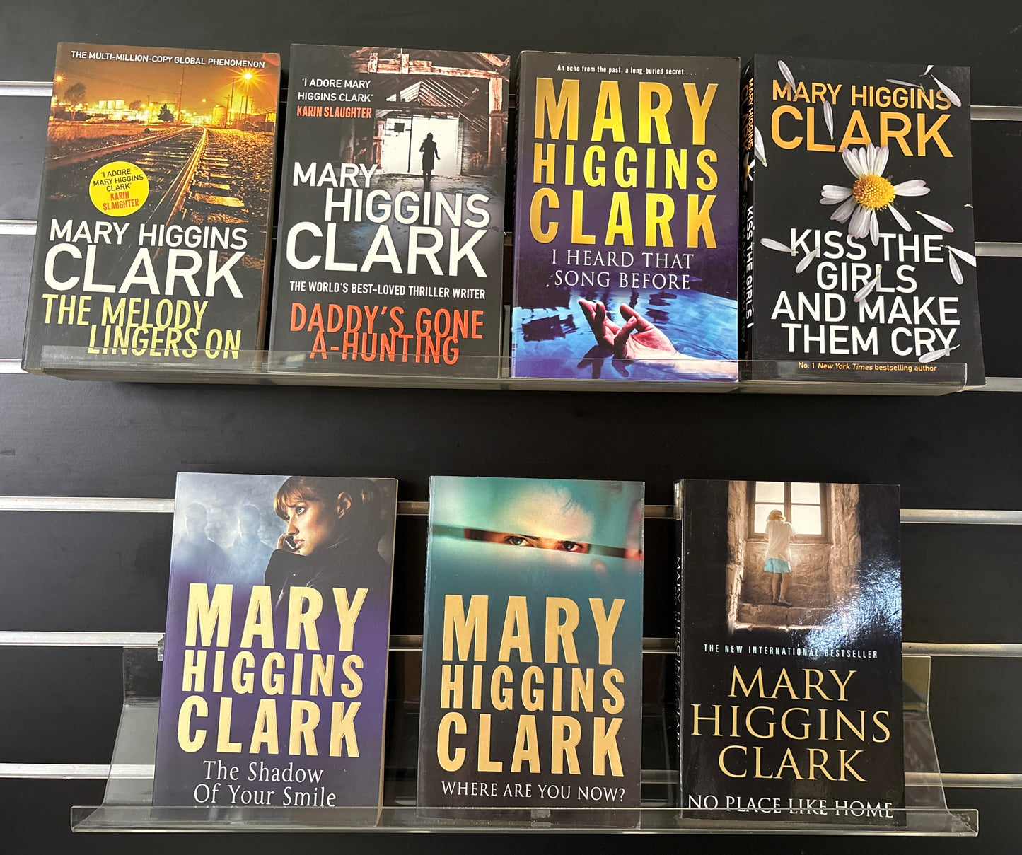 CLARK, Mary Higgins Assorted Standalones Bundle of 7 (Min. fair Condition)