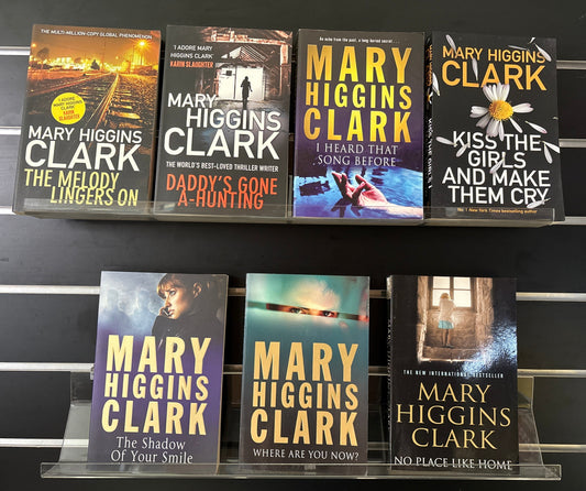 CLARK, Mary Higgins Assorted Standalones Bundle of 7 (Min. fair Condition)