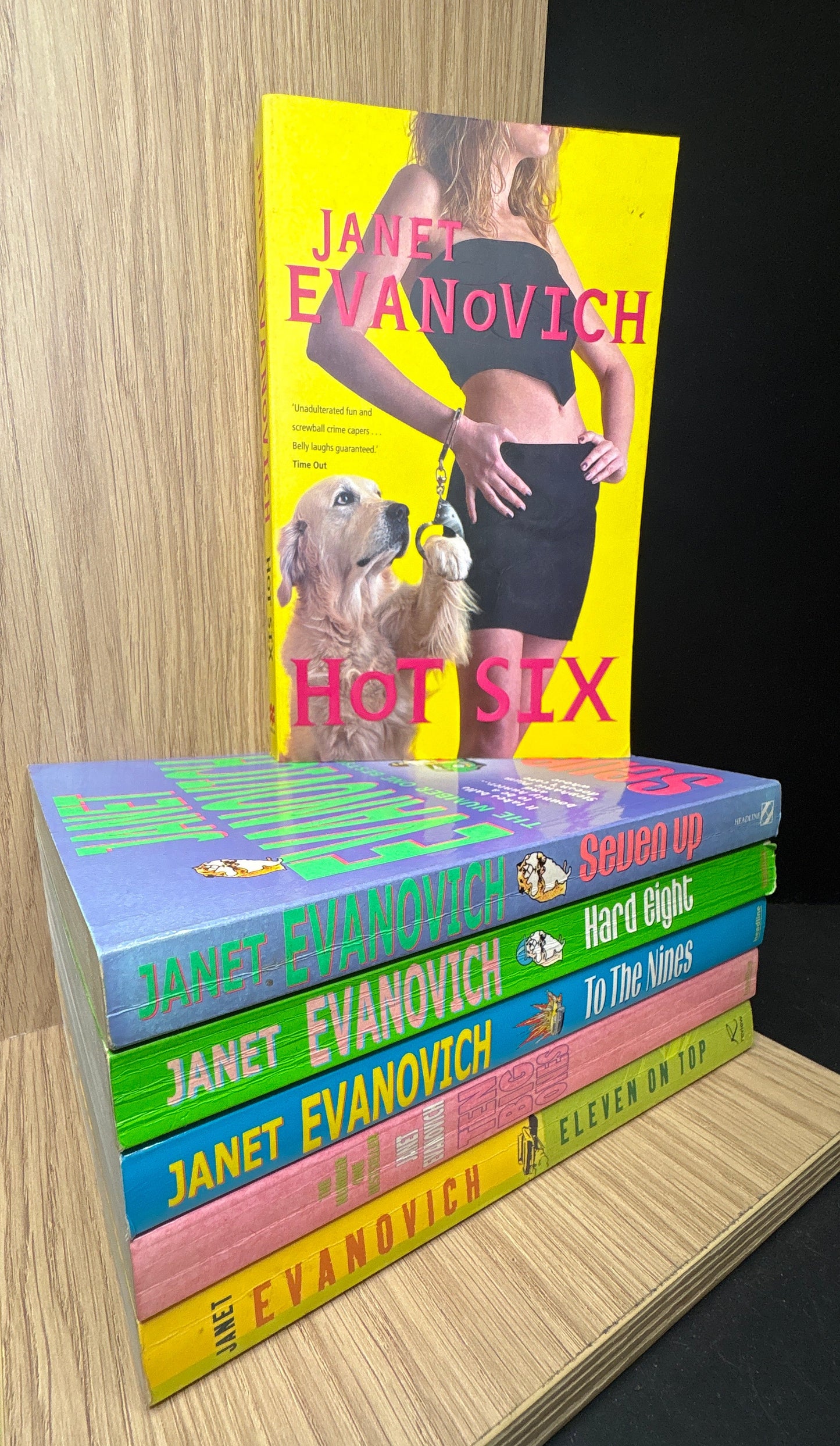 EVANOVICH, Janet: 'Stephanie Plum' Series - Bundle of 6 Books -Books #6 -11 (Min. fair condition)