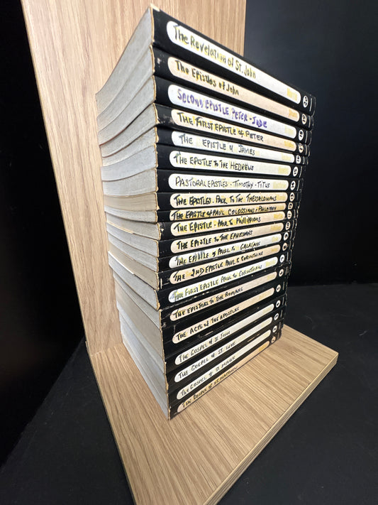 TYNDALE - Bundle of 20 - New Testament Commentaries 1-20 (Min. fair Condition)